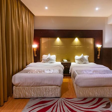 Orans Suites 4 Джеда Екстериор снимка