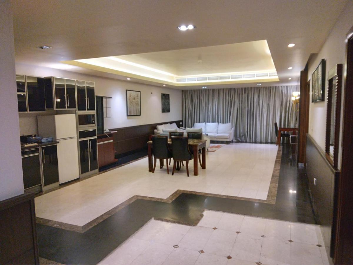 Orans Suites 4 Джеда Екстериор снимка