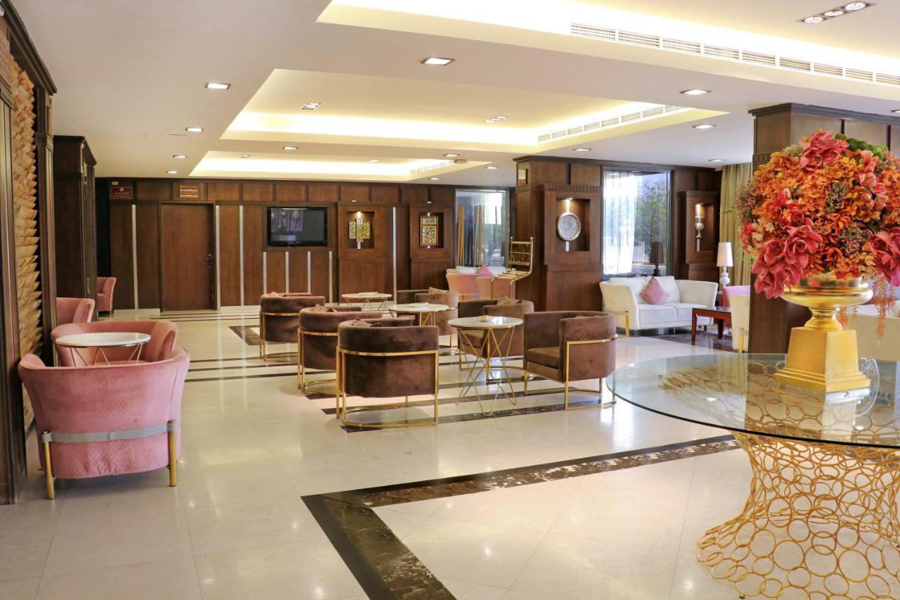 Orans Suites 4 Джеда Екстериор снимка